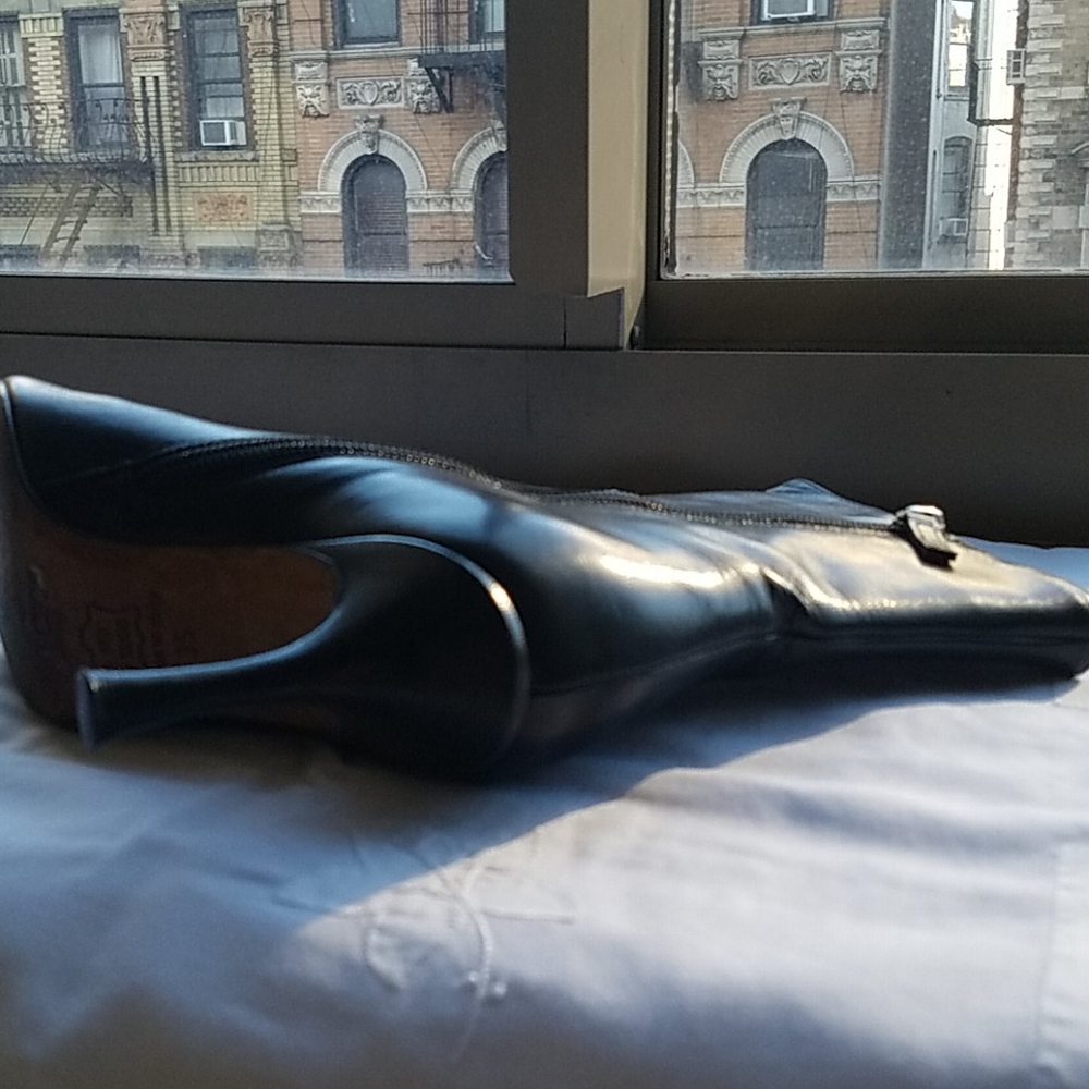 JIMMY CHOO Black Leather Boots - Picture 5 of 9